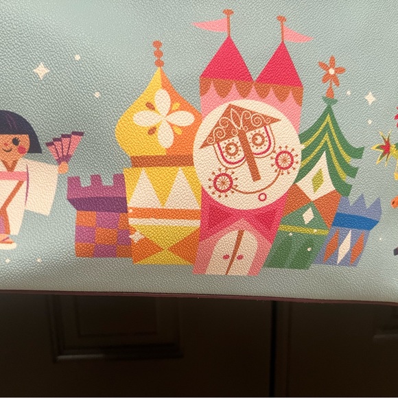 Disney Dooney & Bourke It’s A Small World XLg Leather Tote - Picture 5 of 10